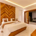 Sapta D\'Villa Residence By Purely
