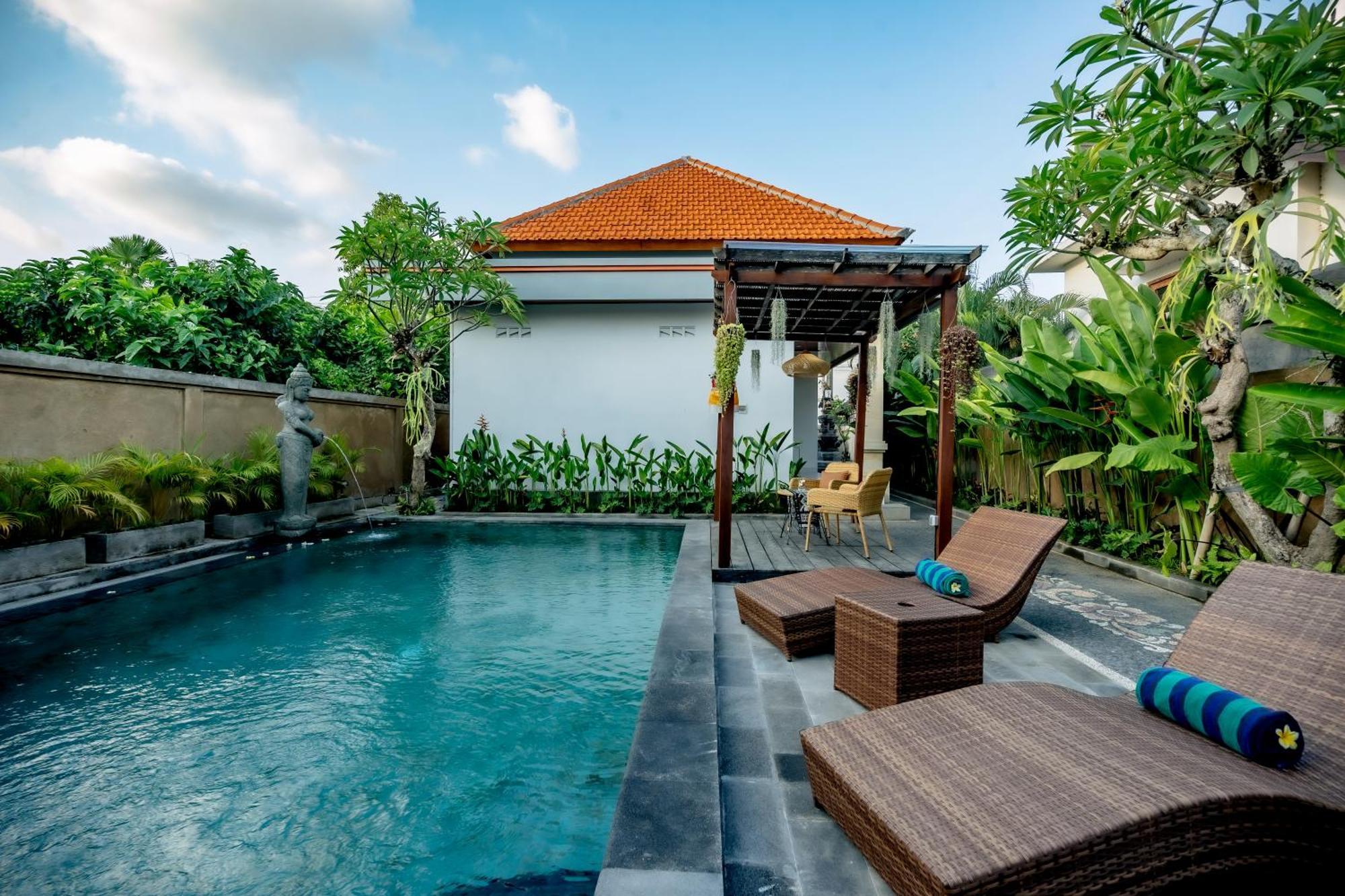 Bed & Breakfast Sapta D'villa By Purely