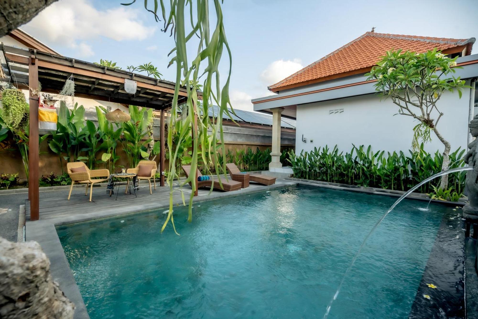 Bed & Breakfast Sapta D'villa By Purely 4*